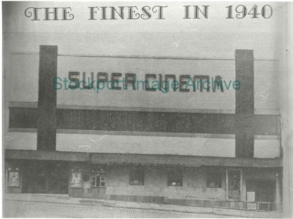 Super Cinema                                                                                                                                                                                                                                                   