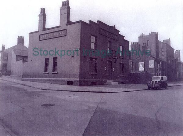 Stockport Image Archive - Grapes Old Road
