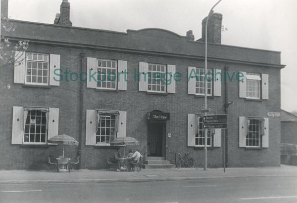 Stockport Image Archive - Hope Inn 1981