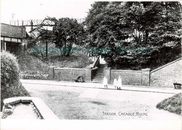 Cheadle Hulme Station